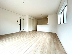 豊川市篠束町第4　1号棟