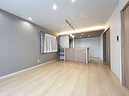 豊川市三蔵子町 5号棟