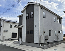 伊勢崎市境保泉　中古住宅