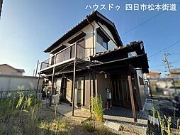 鈴鹿市長太旭町3丁目　中古一戸建て