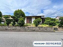 四日市市平津新町　建築条件なし土地
