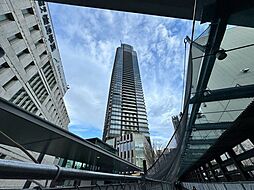 THE YOKOHAMA FRONT TOWER
