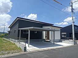 北諸県郡三股町大字樺山の一戸建て