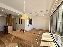 プラハ鎌倉材木座