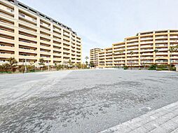 レイディアントシティ横濱カルティエ1