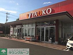 ファミーユ金井