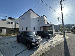 石巻市前谷地字西谷地　戸建て