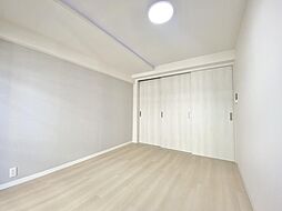 キャニオン第２高島平・フルリノベーション 401