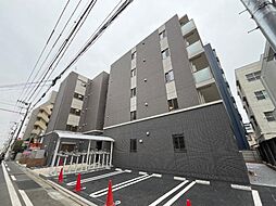 ディアパレス宮の前