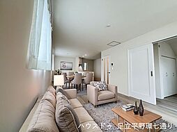 新築戸建　 足立区保木間4丁目　B号棟／全4棟