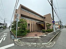 メトロポリタン