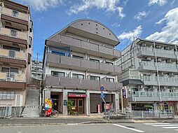 ロイヤルアーク