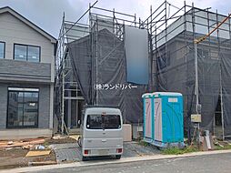 草加市氷川町