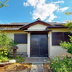 奈良市西大寺竜王町1丁目（大和西大寺駅）