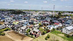 東南・南西角地の様な開放感　栗山中古戸建