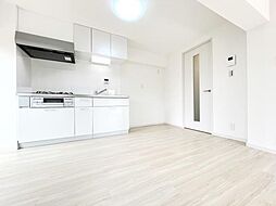 鶴川6丁目団地6-8-18号棟