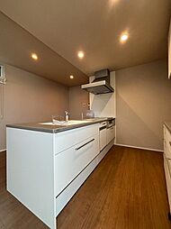 ノヴァイフガーデン春日小倉7丁目 3LDK+S