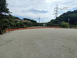 上川井町貸地
