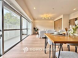 虹ヶ丘マンション本館