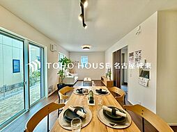 春日井市岩成台7丁目　2号棟