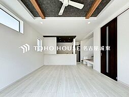 海部郡蟹江町八幡1丁目　2号棟