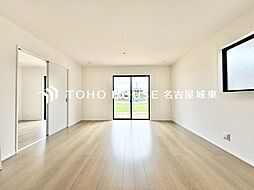 北名古屋市鍜治ケ一色西1丁目　C号棟