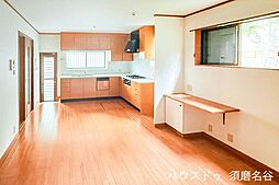 若草町3丁目　2階建　4LDK　中古戸建