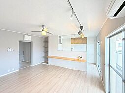 研究学園5団地五弐六号棟