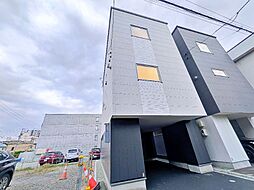 インナーガレージのある3階建〜八軒西3条新築住宅