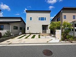 岸の丘町1丁目　戸建