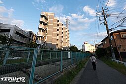 メイゾン千葉 702