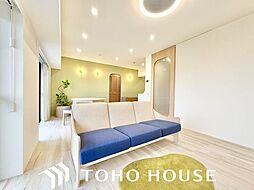 ホワイトキャッスル植田VI