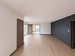 買い物好立地×主婦目線を取り入れたリノベ戸建