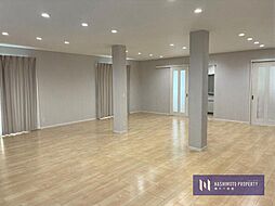 栃木市箱森町　平屋建