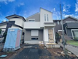 緑豊かな自然が豊富な住宅街が調和した住宅