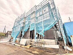 2階建てゆとりの間取り カースペース2台