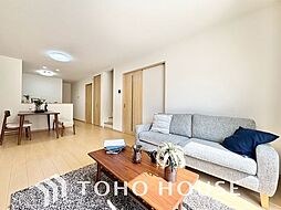 でっかいパントリー　ゆとりの広さの快適戸建