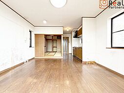 横浜市南区永田東1丁目　中古戸建