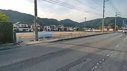 安芸郡熊野町萩原８丁目の土地