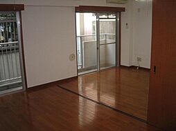 ヴィアボルサ世良 402