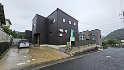 広島市安佐北区安佐町大字飯室の一戸建て