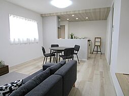 広島市安佐北区三入南２丁目の一戸建て