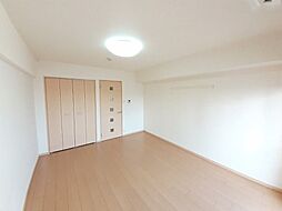 エレガンテまかび 402