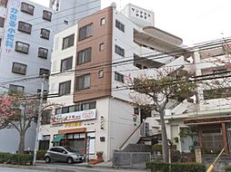 サンテラスかかず 301