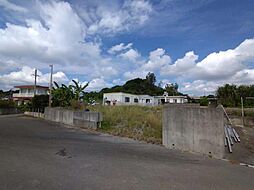 島尻郡八重瀬町世名城の土地