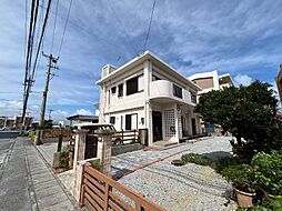 沖縄市比屋根2丁目の一戸建て
