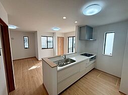 ハートフルタウン那覇市識名1丁目（全2棟）Ｂ号棟