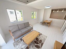 沖縄市登川（全5棟）2号棟