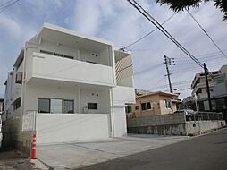 沖縄市南桃原2丁目の一戸建て