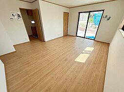 うるま市前原全4棟　2号棟